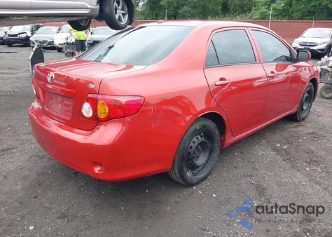 2010 Toyota Corolla Le z USA, uszkodzony, nr VIN 2T1BU4EE0AC523499